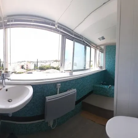 Superbe Avec Balcon Vue ! Carqueiranne