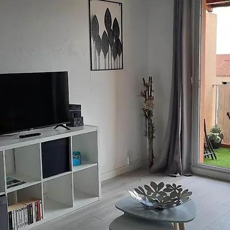 Superbe Avec Balcon Vue ! * Carqueiranne